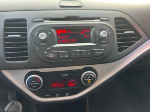 Kia Picanto 1.0 I   - Foto 8