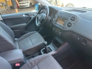 Volkswagen Tiguan 2.0 TDI   - Foto 23