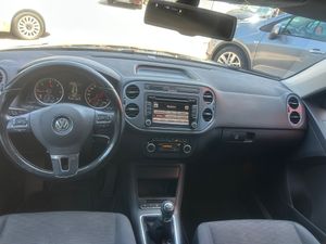 Volkswagen Tiguan 2.0 TDI   - Foto 19