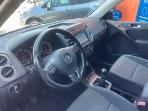 Volkswagen Tiguan 2.0 TDI   - Foto 12
