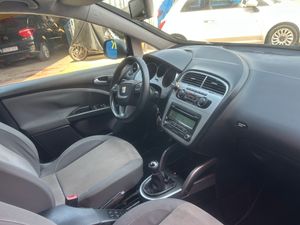 Seat Altea XL 1.6 TDI   - Foto 21