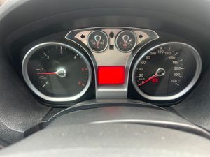 Ford C Max 1.6 TDCI   - Foto 8
