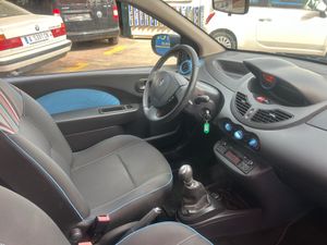 Renault Twingo 1.2 I   - Foto 21
