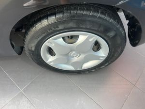 Renault Twingo 1.2 I   - Foto 17