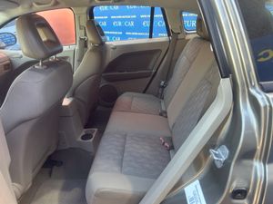 Dodge Caliber 2.0 DCI   - Foto 14