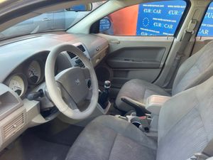 Dodge Caliber 2.0 DCI   - Foto 12