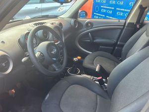 MINI Countryman ONE D   - Foto 14