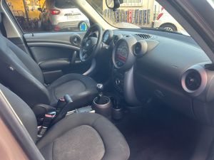 MINI Countryman ONE D   - Foto 24