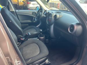 MINI Countryman ONE D   - Foto 25