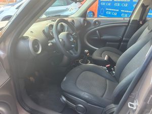 MINI Countryman ONE D   - Foto 16