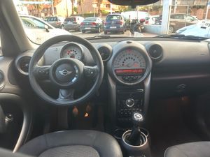 MINI Countryman ONE D   - Foto 18