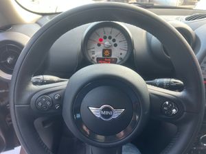 MINI Countryman ONE D   - Foto 10