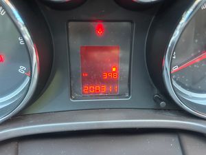 Opel Insignia  2.0 TDCI   - Foto 8