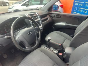 Kia Sportage 2.0 CRDI   - Foto 12