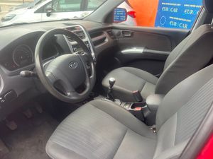 Kia Sportage 2.0 CRDI   - Foto 14