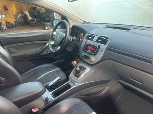 Ford Kuga 2.0 TDCI   - Foto 22