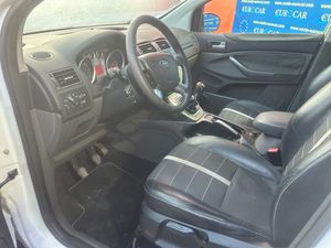Ford Kuga 2.0 TDCI   - Foto 16
