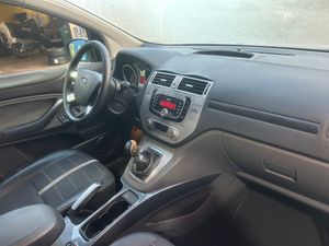 Ford Kuga 2.0 TDCI   - Foto 20
