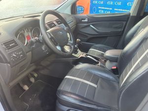 Ford Kuga 2.0 TDCI   - Foto 15