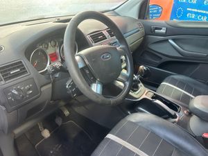 Ford Kuga 2.0 TDCI   - Foto 11