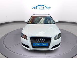 Audi A3 Attraction 1.6 TDI  - Foto 3