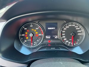 Seat Leon León ST 1.6 TDI 85 kW (115 CV) Start&Stop Reference  - Foto 14