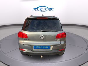 Volkswagen Tiguan Excellence 2.0 TDI 140 CV BlueMotion Technology 4Motion DSG  - Foto 6