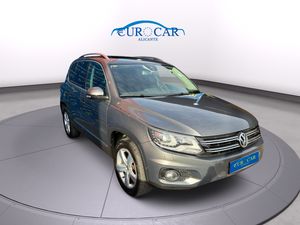 Volkswagen Tiguan Excellence 2.0 TDI 140 CV BlueMotion Technology 4Motion DSG  - Foto 4