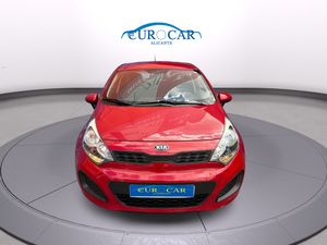 Kia Rio 1.3 I  - Foto 3