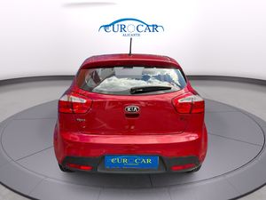 Kia Rio 1.3 I  - Foto 6