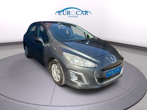 Peugeot 308 5p Access 1.6 e-HDi 110 FAP Blue Lion  - Foto 4