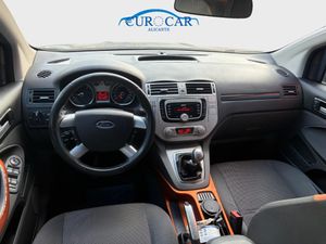 Ford Kuga Kuga Titanium 2.0 TDCi 136 CV 4WD  - Foto 8