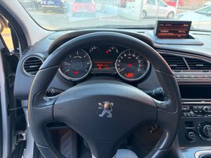 Peugeot 5008 5008 Access 1.6 HDi 110 7 plazas  - Foto 19