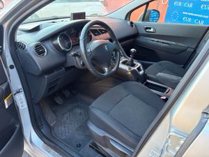 Peugeot 5008 5008 Access 1.6 HDi 110 7 plazas  - Foto 24