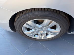 Peugeot 5008 5008 Access 1.6 HDi 110 7 plazas  - Foto 27