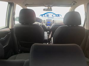 Hyundai ix20 1.4 MPI 66 kW  - Foto 10