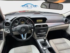 Mercedes Clase C C 200 CDI BlueEFFICIENCY Estate  - Foto 8
