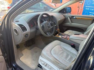 Audi Q7 3.0 TDI 233 CV quattro tiptronic 6 vel.  - Foto 25