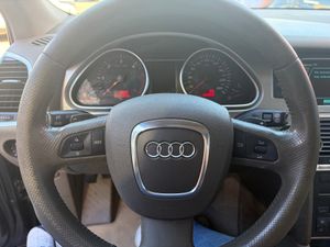Audi Q7 3.0 TDI 233 CV quattro tiptronic 6 vel.  - Foto 20
