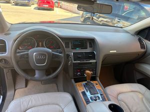 Audi Q7 3.0 TDI 233 CV quattro tiptronic 6 vel.  - Foto 28