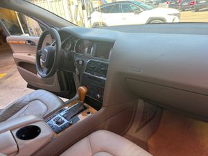 Audi Q7 3.0 TDI 233 CV quattro tiptronic 6 vel.  - Foto 30