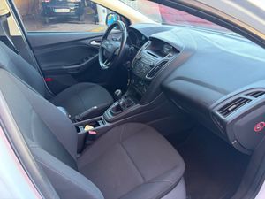 Ford Focus Berlina Business 1.0 EcoBoost 92 kW  - Foto 27