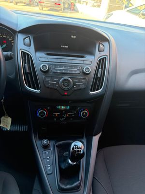 Ford Focus Berlina Business 1.0 EcoBoost 92 kW  - Foto 12