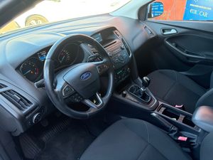 Ford Focus Berlina Business 1.0 EcoBoost 92 kW  - Foto 14