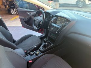Ford Focus Berlina Black&Red Edition 1.5 EcoBoost 182 CV Auto-Start-Stop  - Foto 26