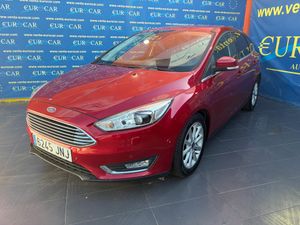 Ford Focus Berlina Black&Red Edition 1.5 EcoBoost 182 CV Auto-Start-Stop  - Foto 4