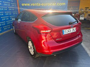 Ford Focus Berlina Black&Red Edition 1.5 EcoBoost 182 CV Auto-Start-Stop  - Foto 34
