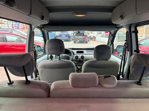 Renault Kangoo 1.5 dCi 65 cv Expression Oasis  - Foto 27