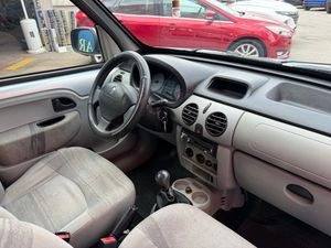 Renault Kangoo 1.5 dCi 65 cv Expression Oasis  - Foto 19