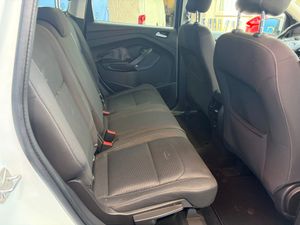 Ford Kuga ST-Line 1.5 TDCi Auto-Start-Stop 88 kW  - Foto 29